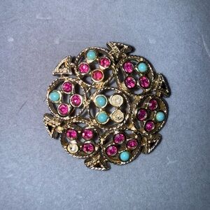 Vintage 1971 Sarah Coventry "Ceylon" brooch